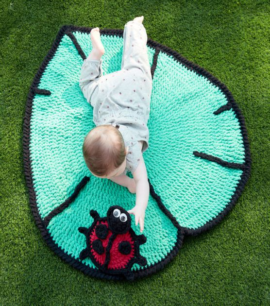 Leaf Crochet Play Mat & Ladybug Toy